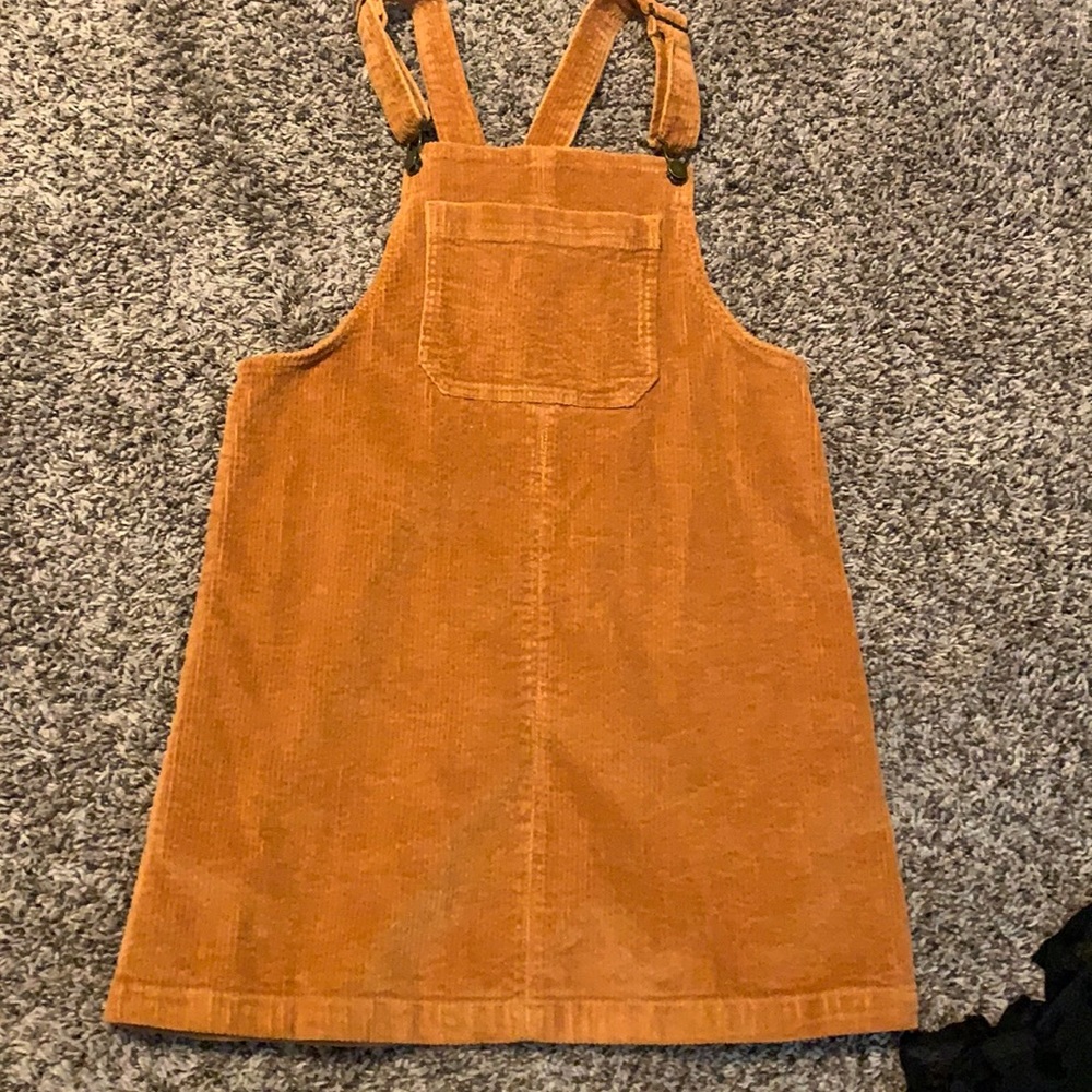 Kohls brand corduroy jumper.